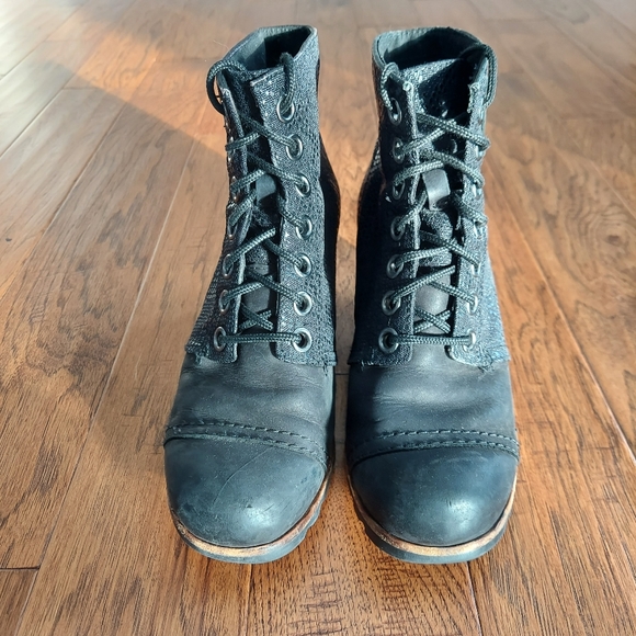 Sorel 1964 PDX Premium Wedge Bootie Snakeskin leather Joan of Arctic Size 7.5 - Picture 2 of 7